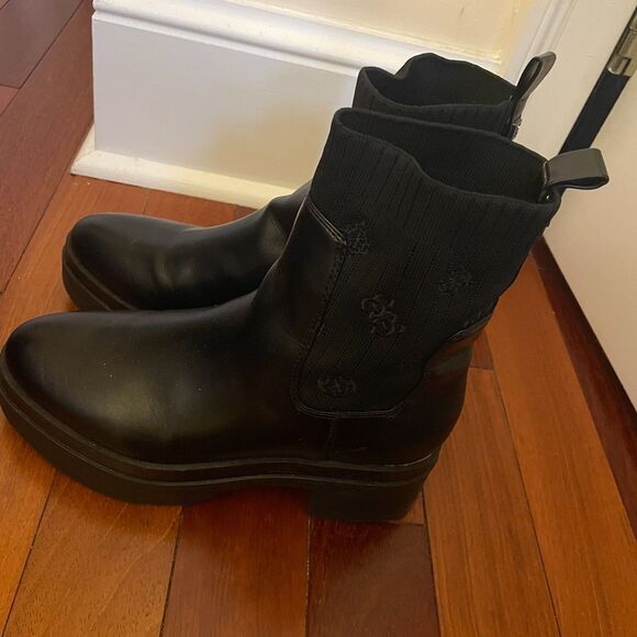 GUESS Chunky Sock Boots Sz 8 Black Goth Grunge Whimsygoth Classic Neutral - Picture 5 of 6